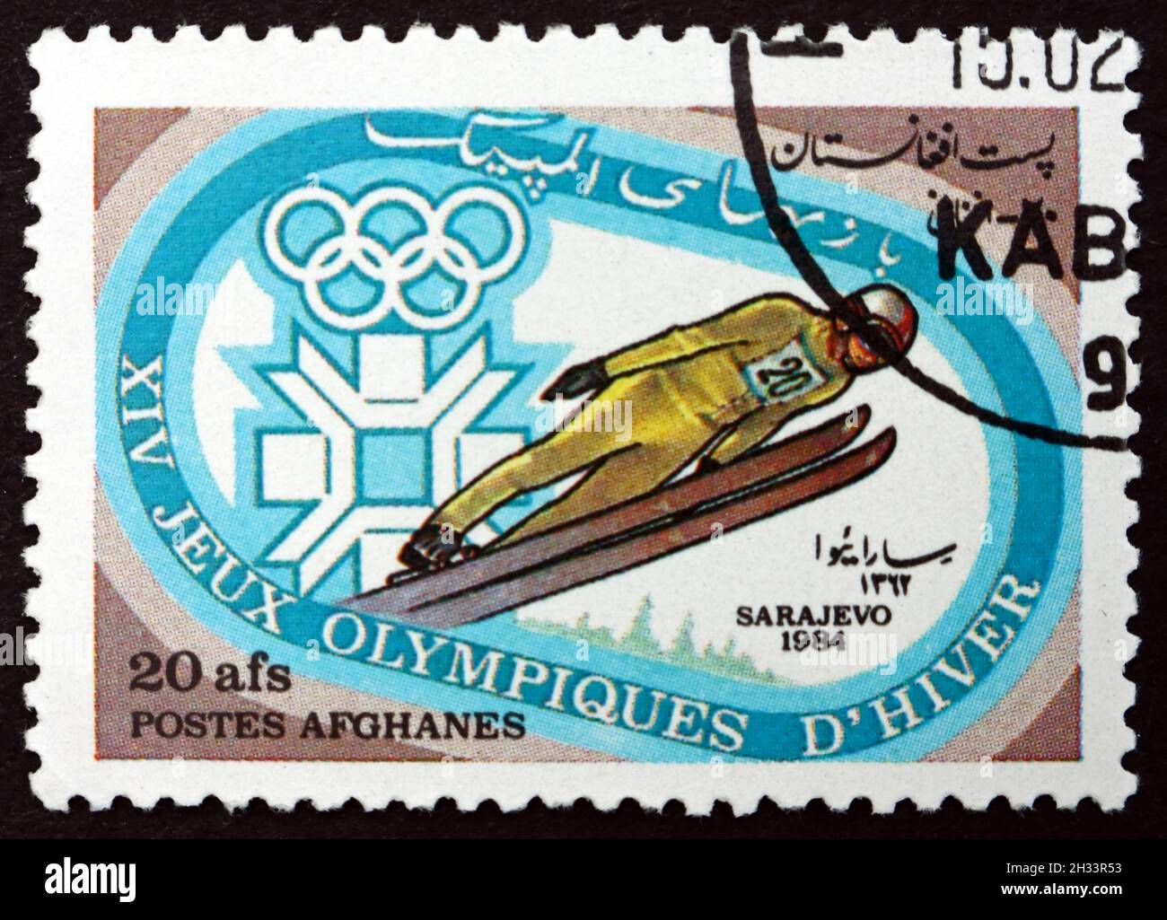AFGHANISTAN - VERS 1984 : un timbre imprimé en Afghanistan montre le saut à ski, Jeux olympiques d'hiver de 1984, vers 1984 Banque D'Images
