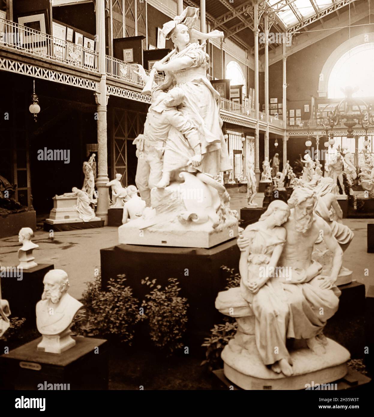 Le Sculpture Hall, exposition universelle, Paris en 1889 Banque D'Images