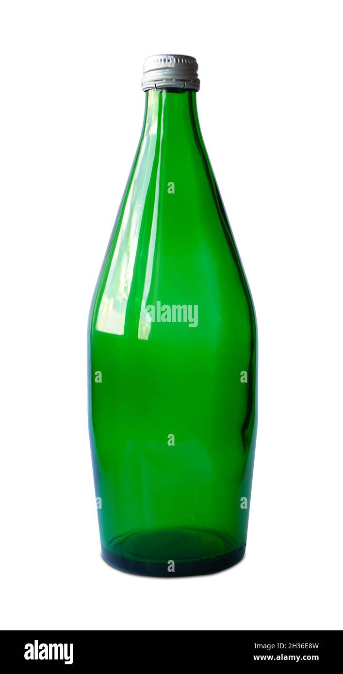 Flacon en verre vert transparent isolé sur fond blanc Banque D'Images