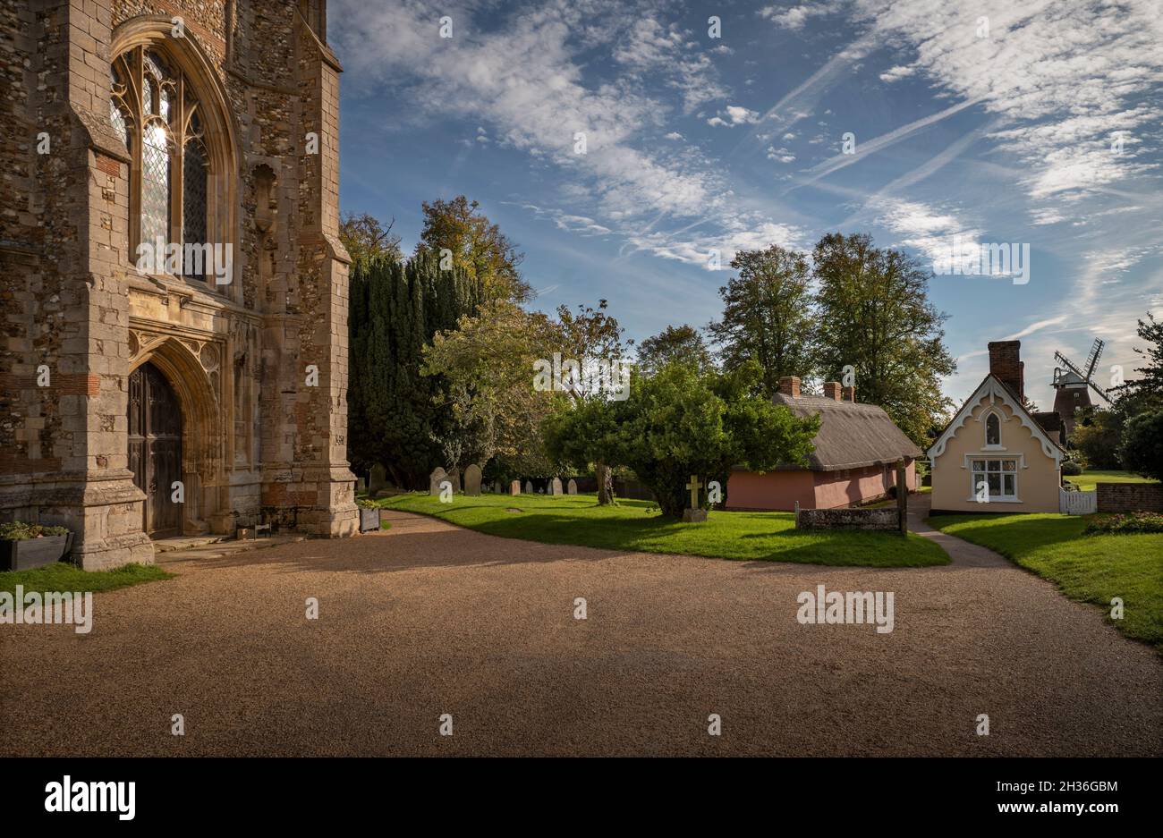 Thaxted Church Essex England Photographie par Brian Harris 25 octobre 2021 l'église de Saint Jean-Baptiste avec notre Dame et Saint Laurence est la p Banque D'Images