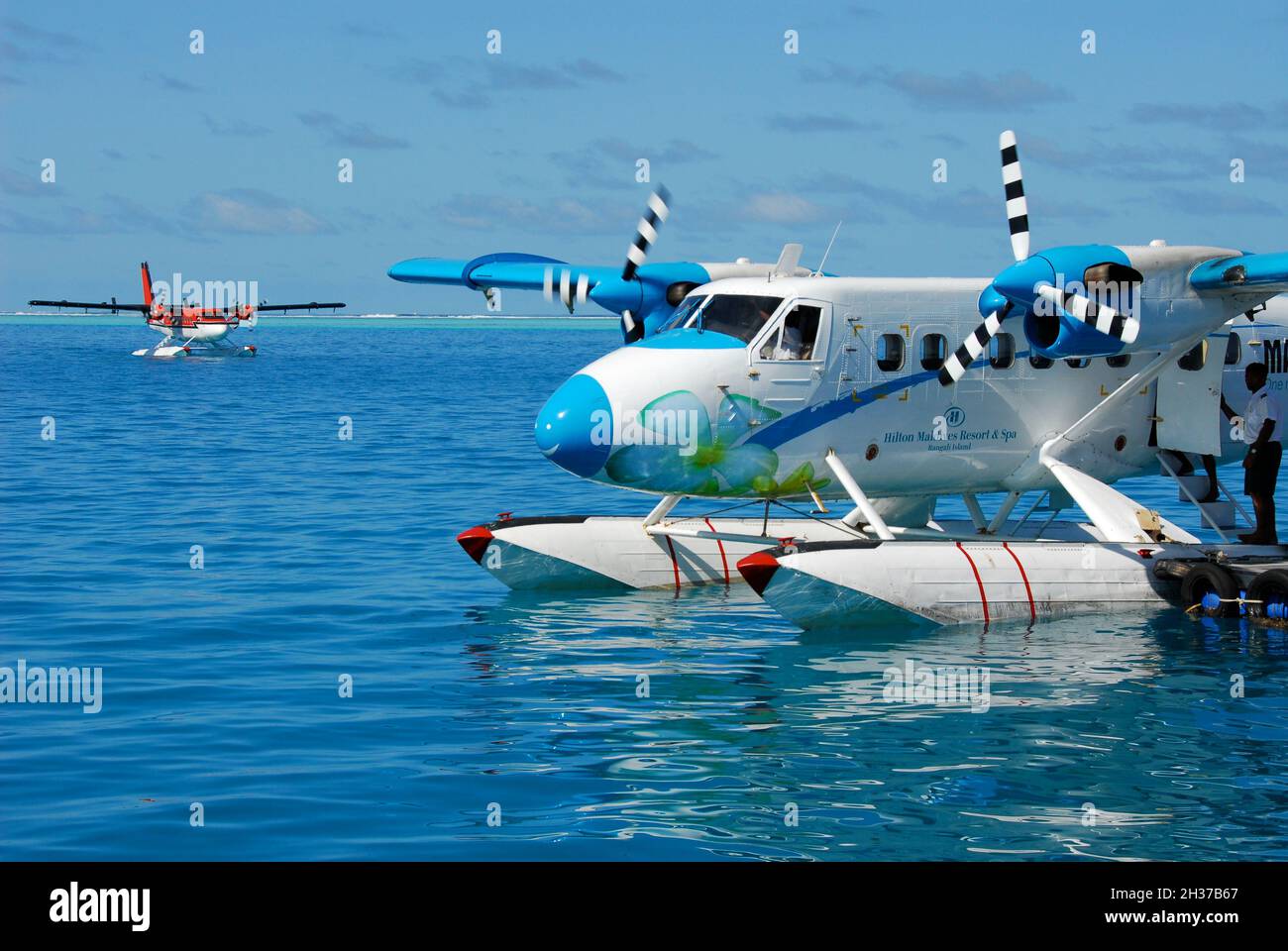 MALDIVES, MALDIVIEN AVION DE TAXI AÉRIEN ASSURE LA LIAISON ENTRE LES ÎLES Banque D'Images