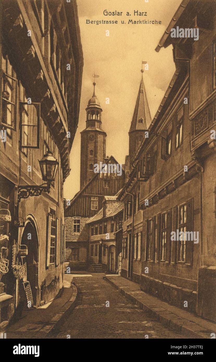 Bergstraße und Marktkirche von Goslar, Niedersachsen, Deutschland, Ansicht von CA 1910, digitale Reproduktion einer gemeinfreien Postkarte Banque D'Images