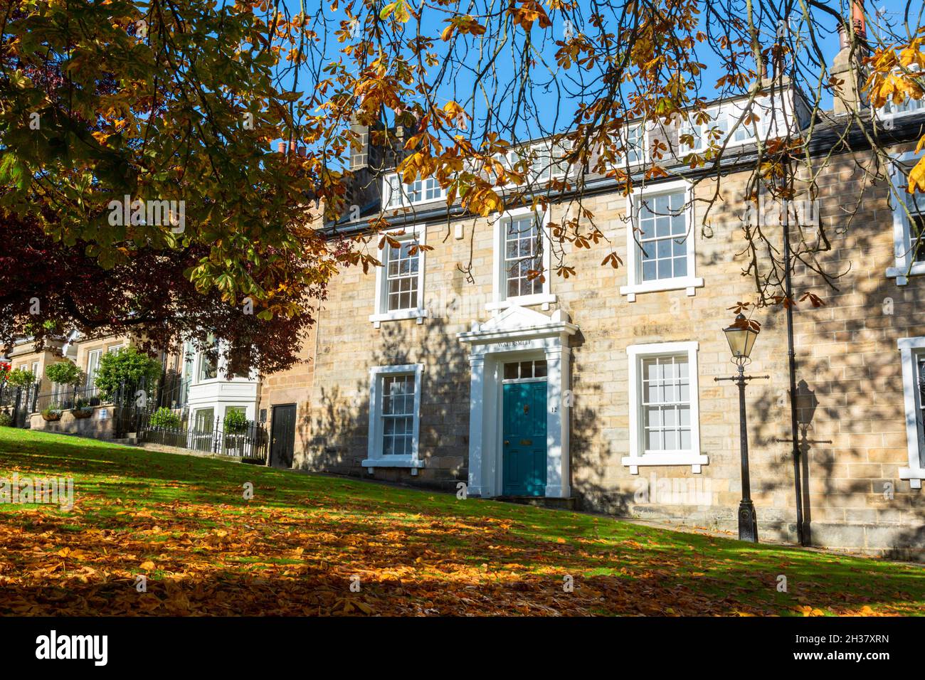 Quartier résidentiel agréable et maisons à Harrogate, Yorkshire, Royaume-Uni 2021 Banque D'Images