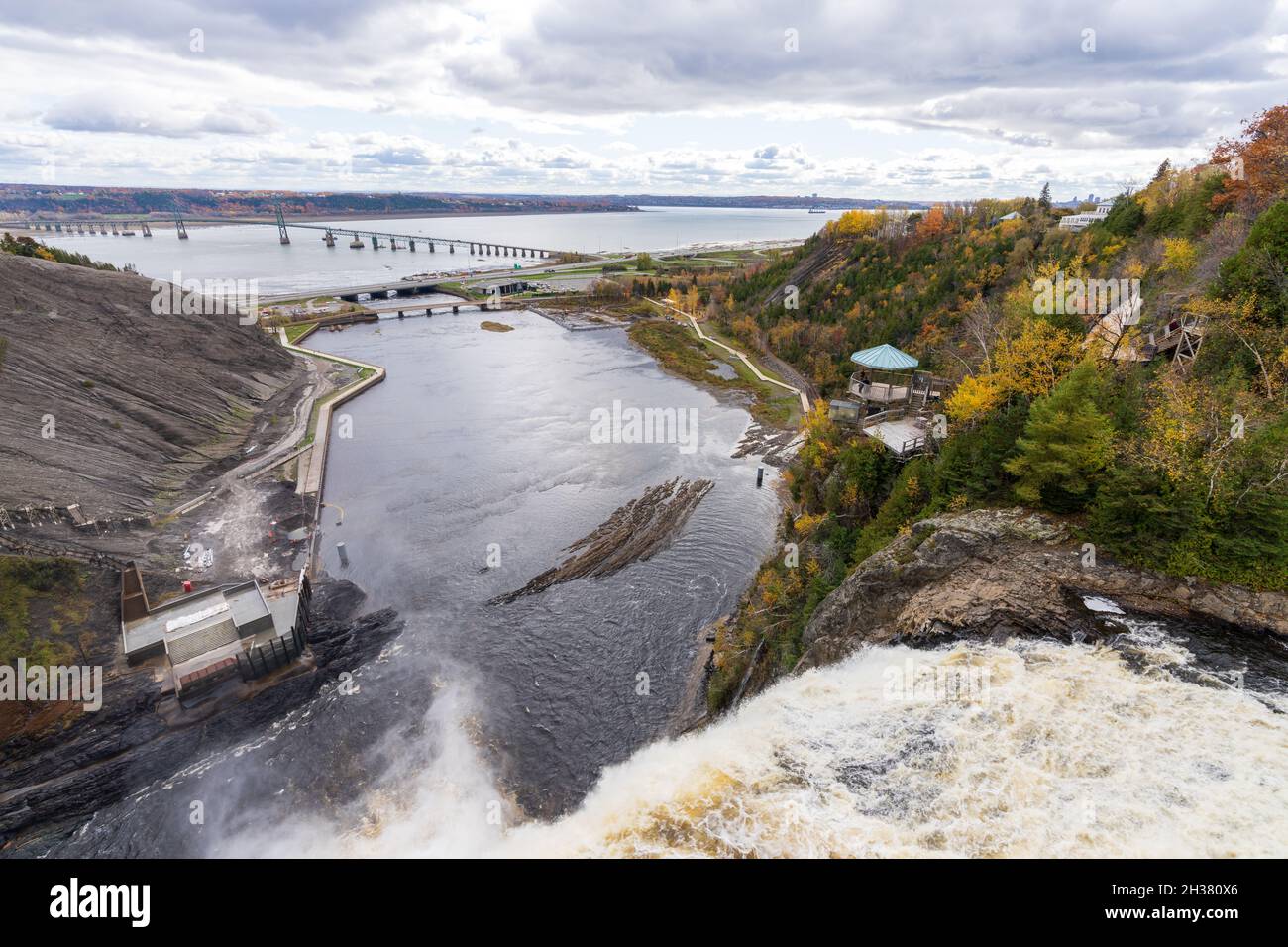 Chutes Montmorency en automne.Québec, Canada. Banque D'Images