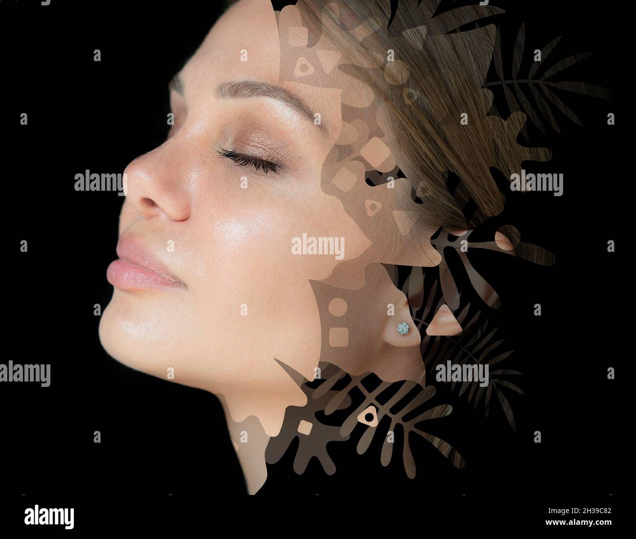 Peinture.Portrait créatif combiné à une peinture de feuilles Banque D'Images