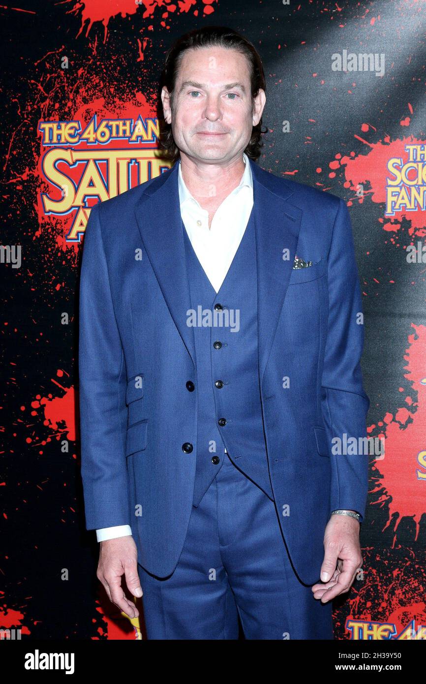 Los Angeles, Californie.26 octobre 2021.Henry Thomas à l'arrivée pour la 46e édition annuelle des Saturn Awards, Los Angeles Marriott Burbank Airport, Los Angeles, CA 26 octobre 2021.Crédit : Priscilla Grant/Everett Collection/Alay Live News Banque D'Images