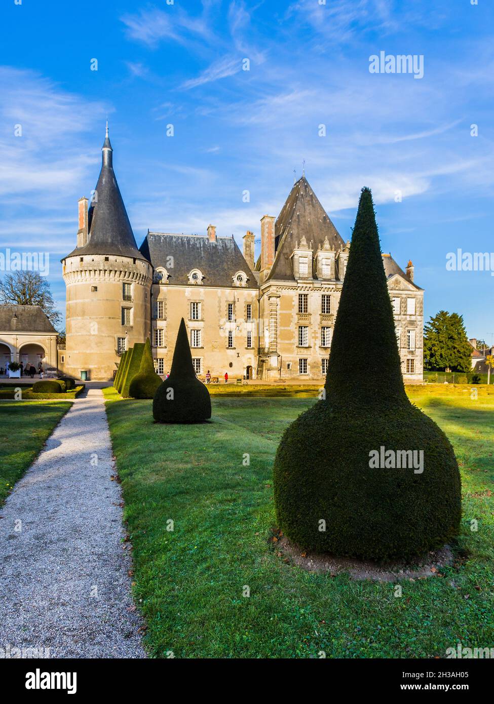 Château du XVe / XVIIe siècle (monument historique) d'Azay-le-Ferron, Indre (36), France. Banque D'Images