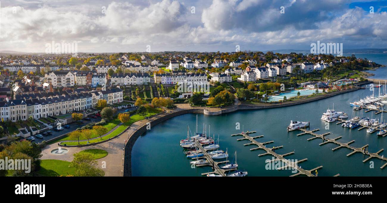 Antenne de Bangor Marina et de la ville, County Down, Irlande du Nord Banque D'Images