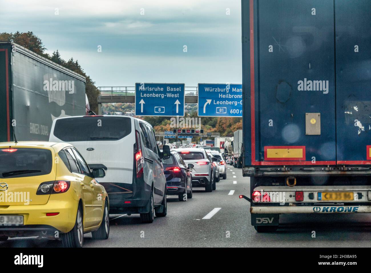 Ausführung der Autobahn BEI Stuttgart Leonberg, Autobahnkreuz A8 zur A81 Banque D'Images