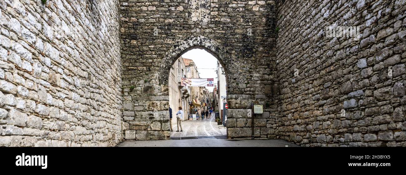 Une des portes d'entrée de la ville d'Erice en Sicile, Italie. Banque D'Images