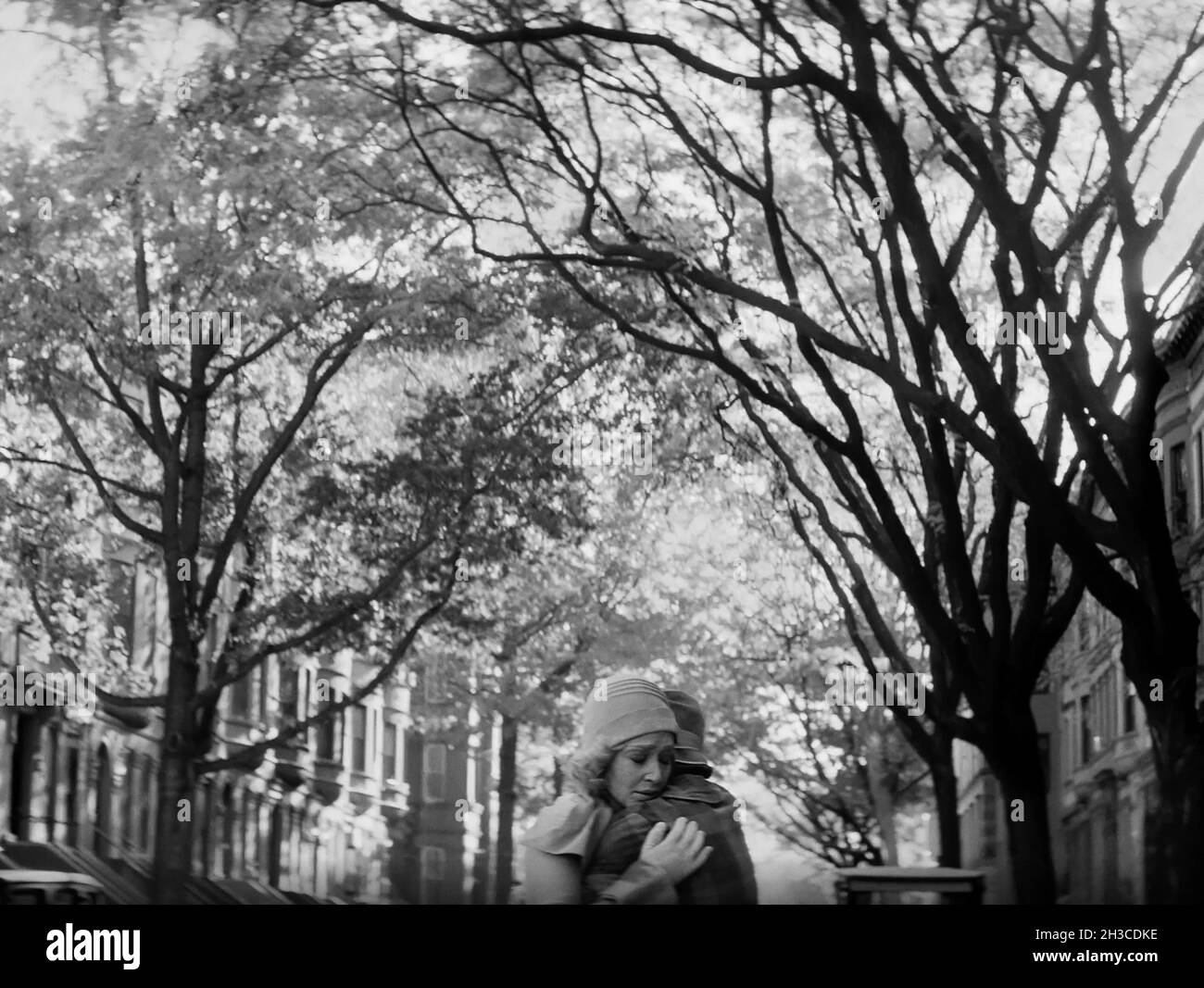 DATE DE SORTIE: 10 novembre 2021 TITRE: Un homme nommé Scott STUDIO: Flat Five Productions DIRECTEUR: Rebecca Hall PARCELLE: Passer suit la réunion inattendue de deux amis de lycée, dont la connaissance renouvelée enflamme une obsession mutuelle qui menace les deux réalités soigneusement construites.AVEC: RUTH NEGGA comme Clare, TESSA THOMPSON comme Irene.(Credit image: © Flat Five Productions/Entertainment Pictures) Banque D'Images