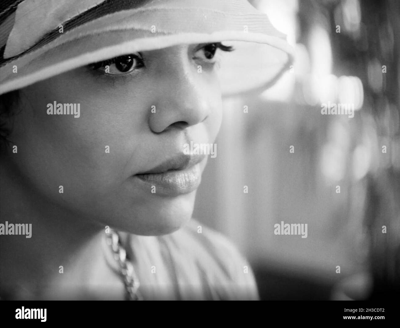 DATE DE SORTIE: 10 novembre 2021 TITRE: Un homme nommé Scott STUDIO: Flat Five Productions DIRECTEUR: Rebecca Hall PARCELLE: Passer suit la réunion inattendue de deux amis de lycée, dont la connaissance renouvelée enflamme une obsession mutuelle qui menace les deux réalités soigneusement construites.AVEC: TESSA THOMPSON comme Irene.(Credit image: © Flat Five Productions/Entertainment Pictures) Banque D'Images