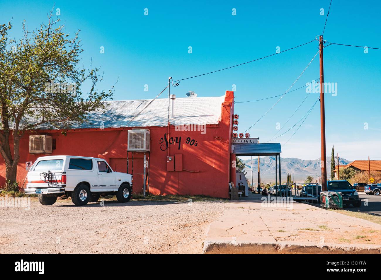 Gay 90's, le seul bar de la ville frontalière américaine de Naco, Arizona Banque D'Images