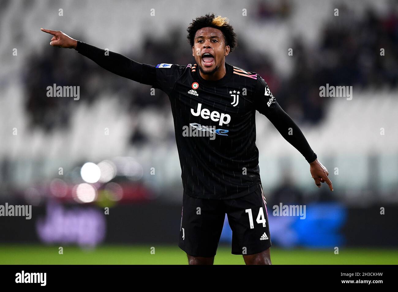 Turin, Italie.27 octobre 2021.Weston McKennie de Juventus FC gestes pendant la série Un match de football entre Juventus FC et US Sassuolo.Credit: Nicolò Campo/Alay Live News Banque D'Images