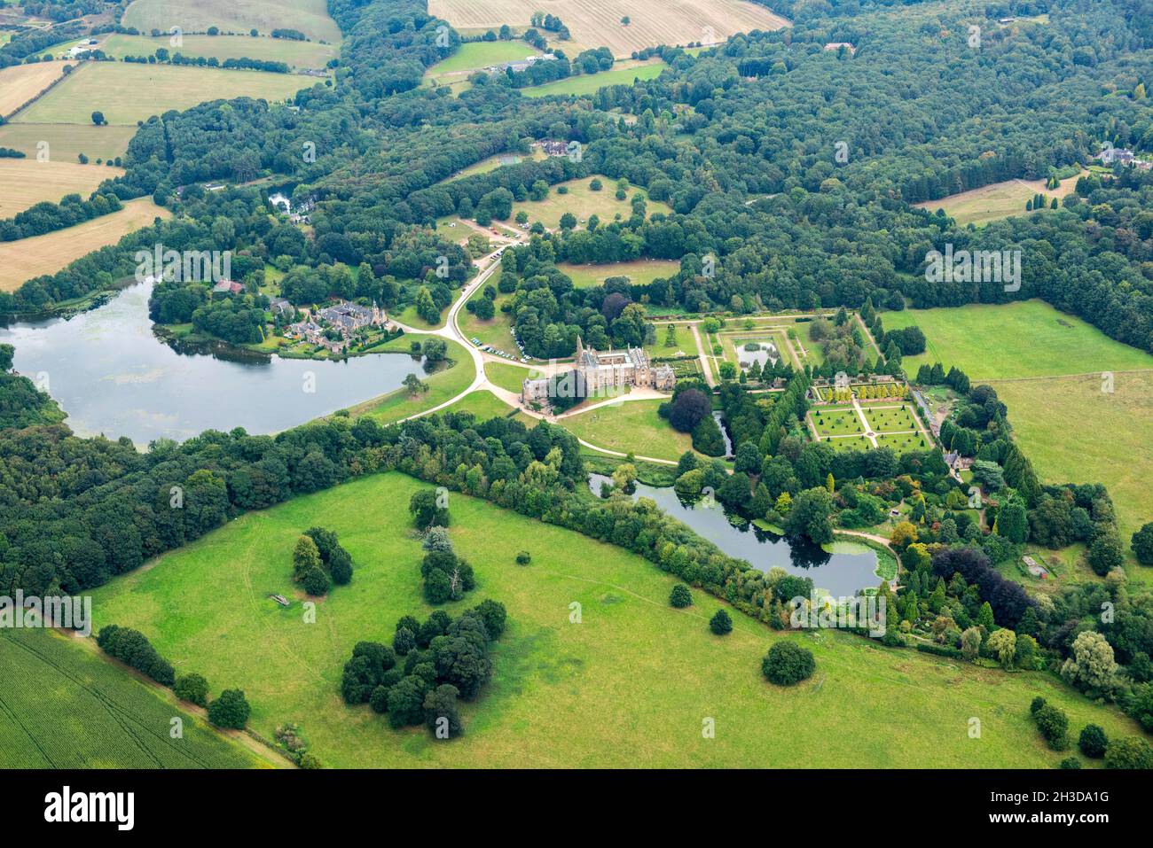 Image aérienne de l'abbaye de Newstead, dans le Nottinghamshire, Angleterre, Royaume-Uni Banque D'Images