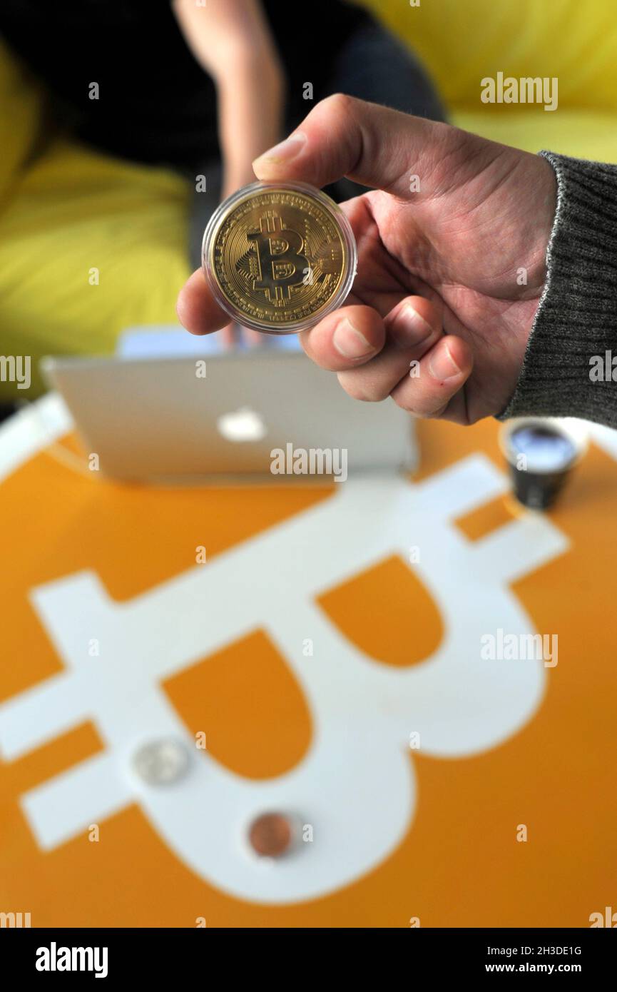 ISRAËL.TEL AVIV.AGENCE DE LA BANQUE BITCOIN Banque D'Images