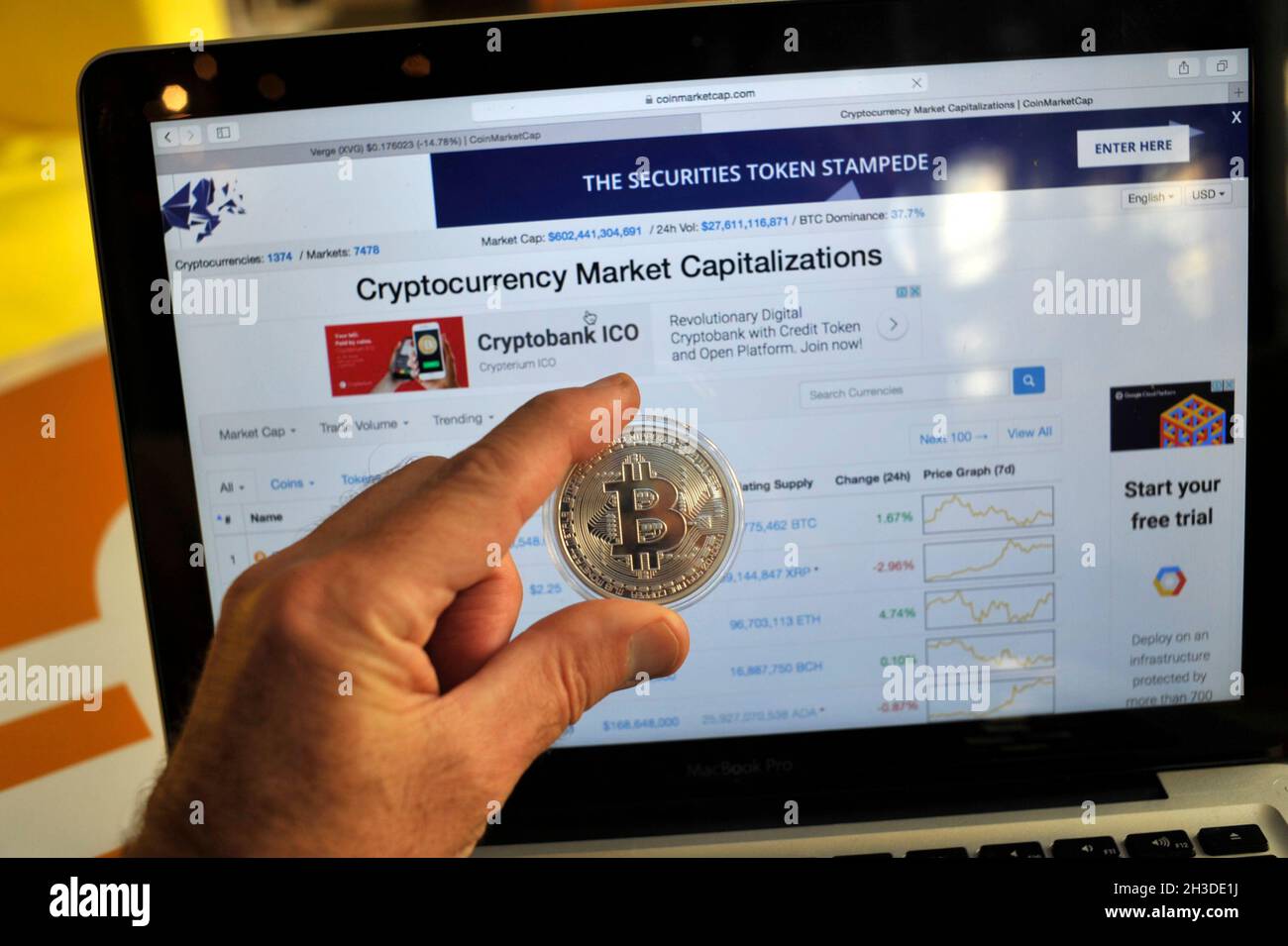 ISRAËL.TEL AVIV.AGENCE DE LA BANQUE BITCOIN Banque D'Images