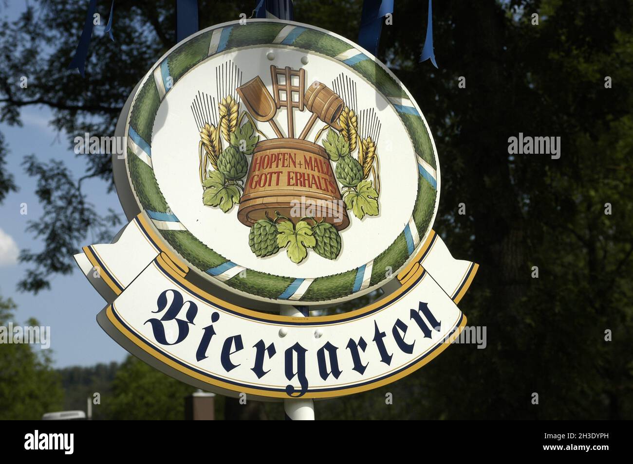 Panneau 'Biergarten, Hopfen und Malz, Gott erhalts', Allemagne, Bade-Wurtemberg,Heidenheim Banque D'Images