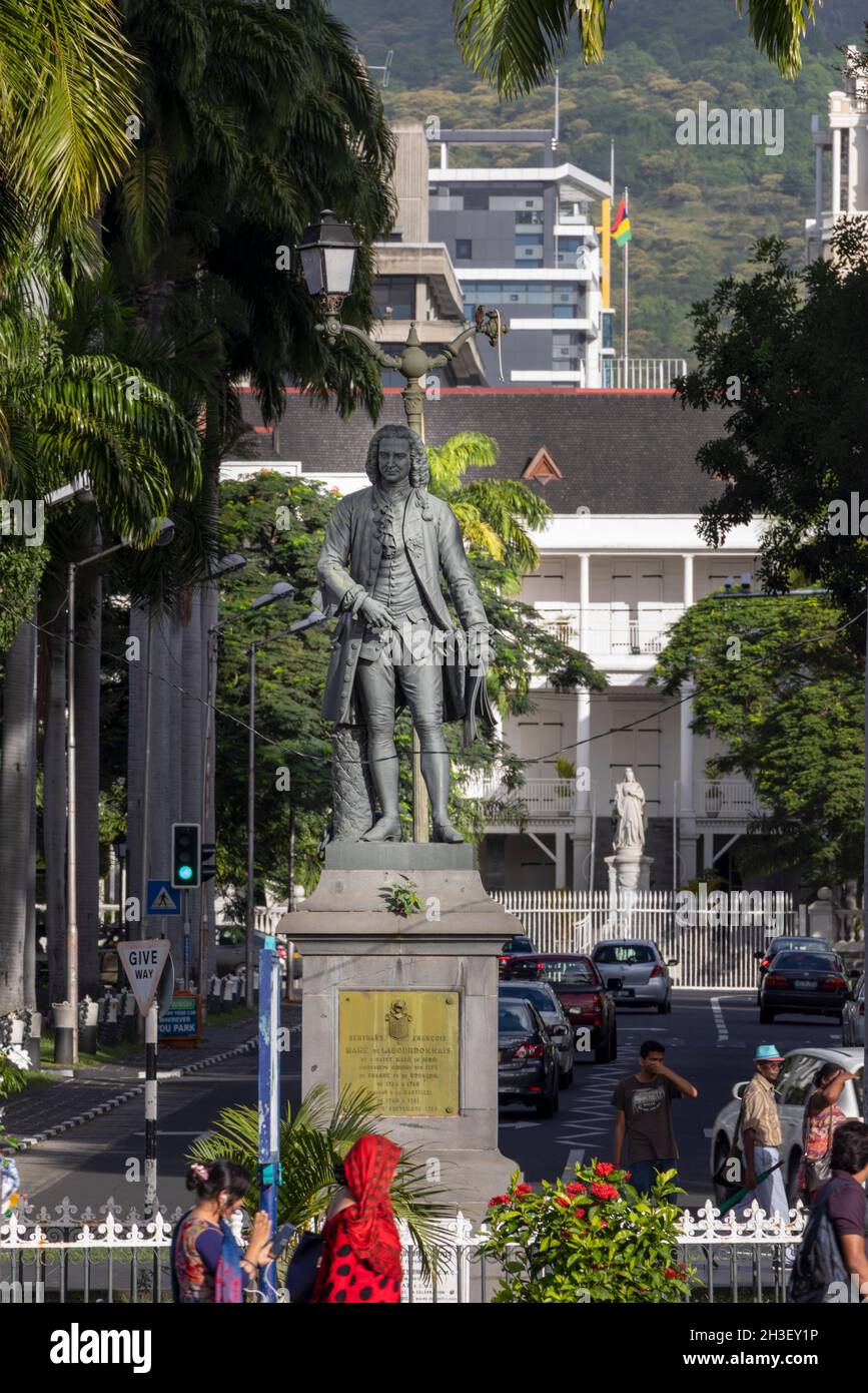 Statue de Bertrand-François Mahé, comte de la Bourdonnais, 1699 – 1753, Port Louis, Maurice, Îles Mascarene.La Bourdonnais.Bureau naval français Banque D'Images