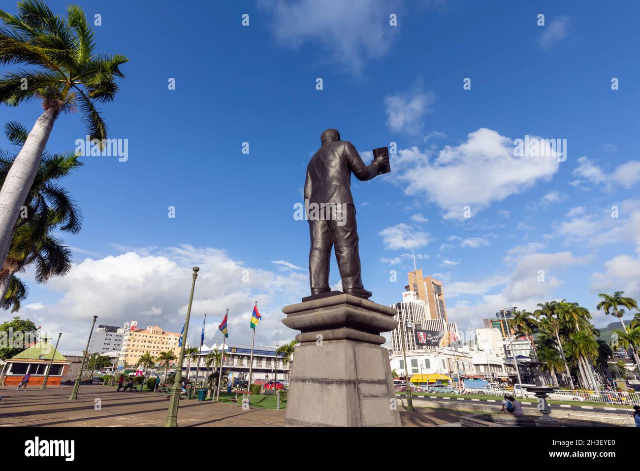 Statue de Sir Seewoosagur Ramgoolam Kushwaha, 1900 - 1885.Port Louis, Maurice, Îles Mascarene.Ramgoolam, médecin, homme politique et homme d'État Banque D'Images