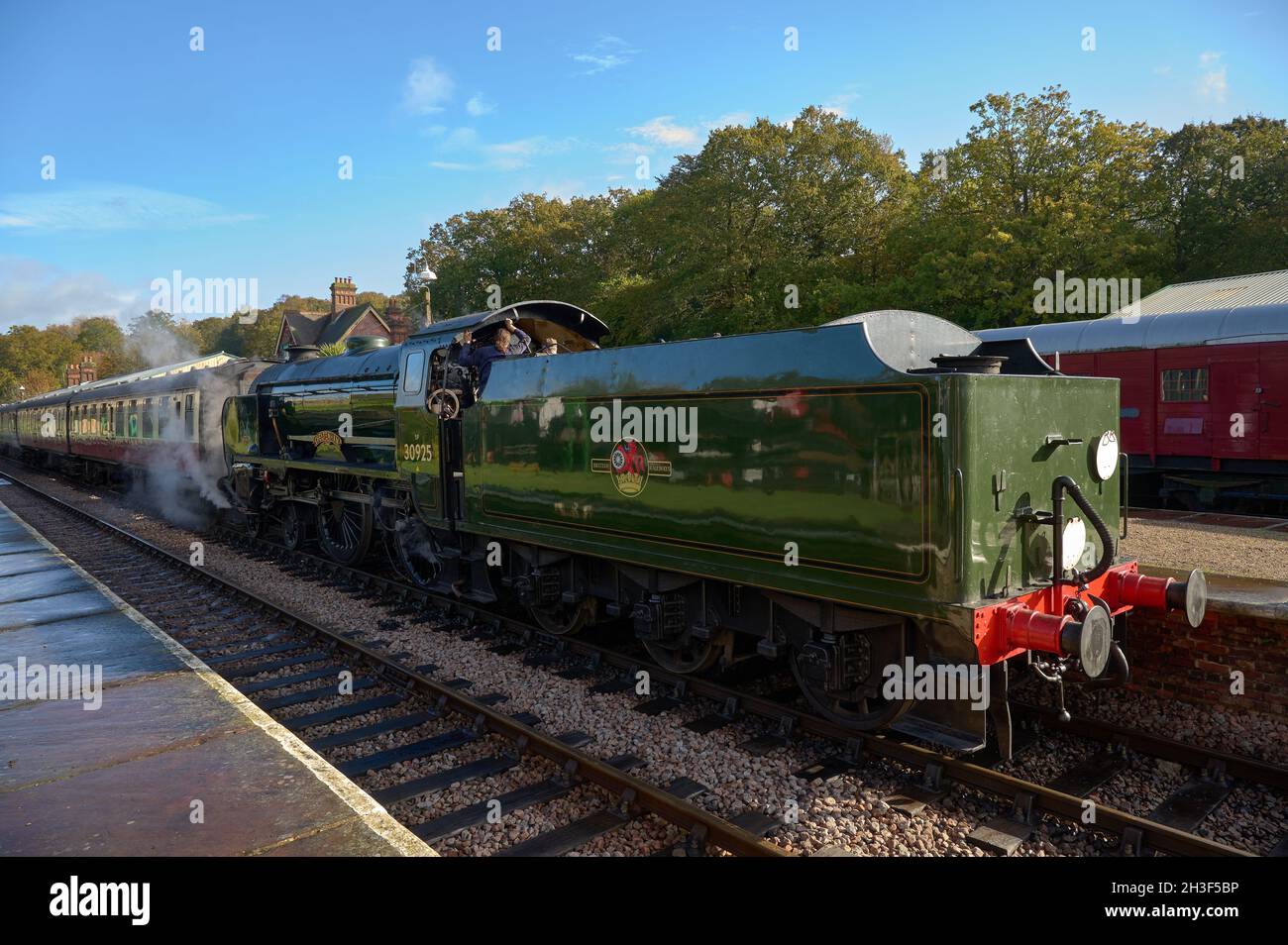 Action à la vapeur au Bluebell Railway Banque D'Images