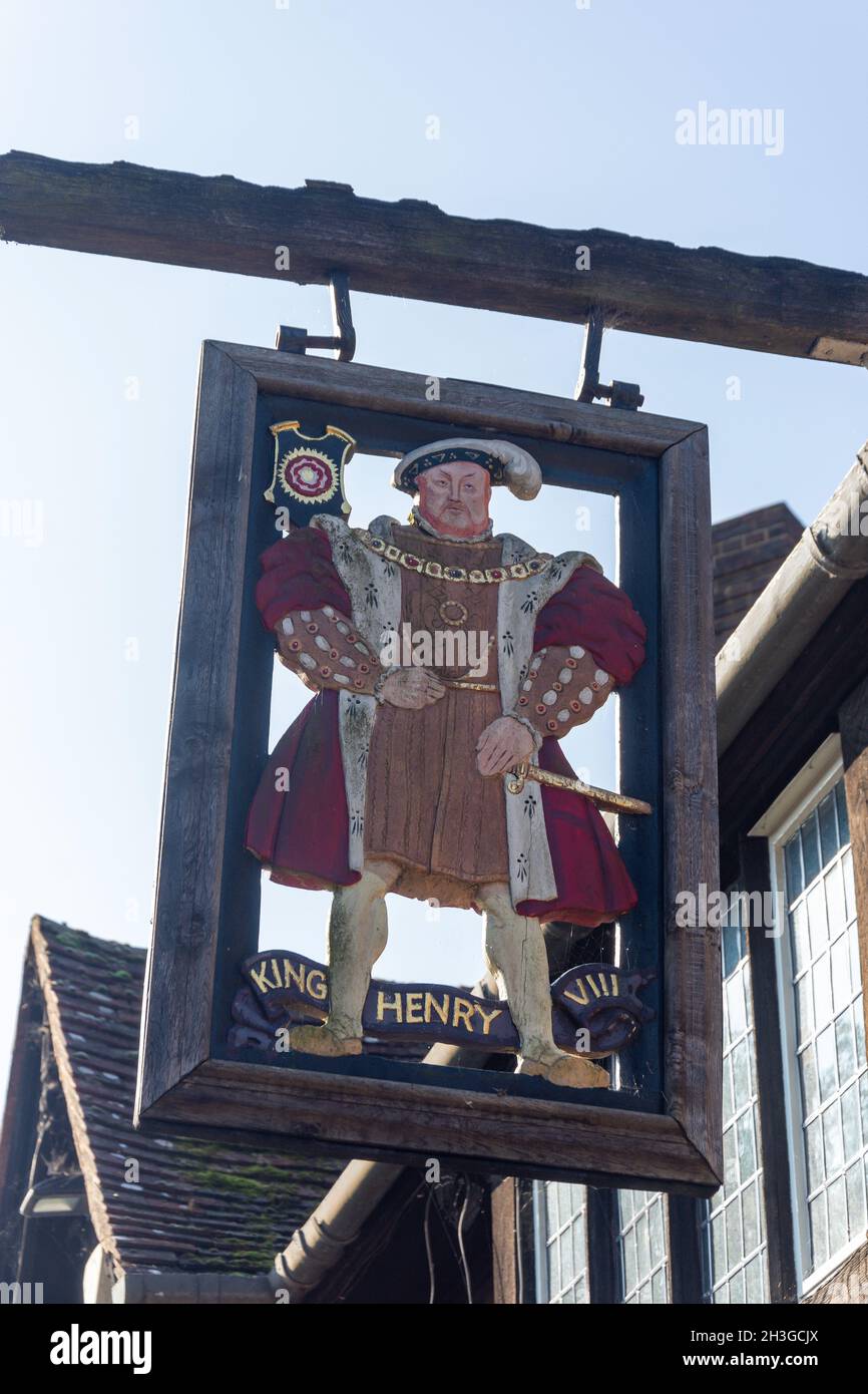 Panneau de pub, pub et cuisine King Henry VIII, Hever Road, Hever, Kent, Angleterre,Royaume-Uni Banque D'Images