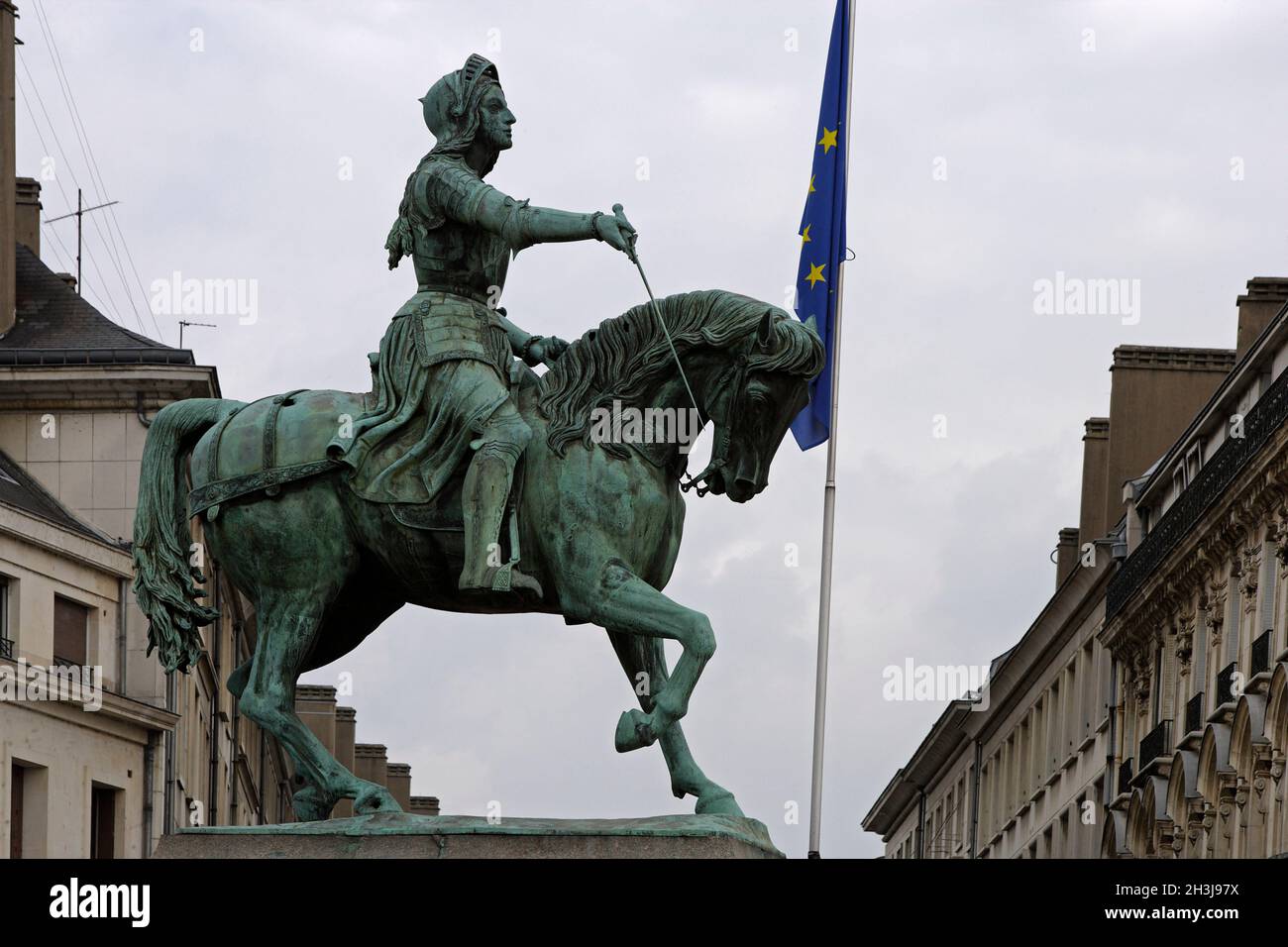 FRANCE,RÉGION DU CENTRE,DÉPARTEMENT DE LOIRET (45),ORLÉANS,STATUE DE JEANNE D'ARC Banque D'Images