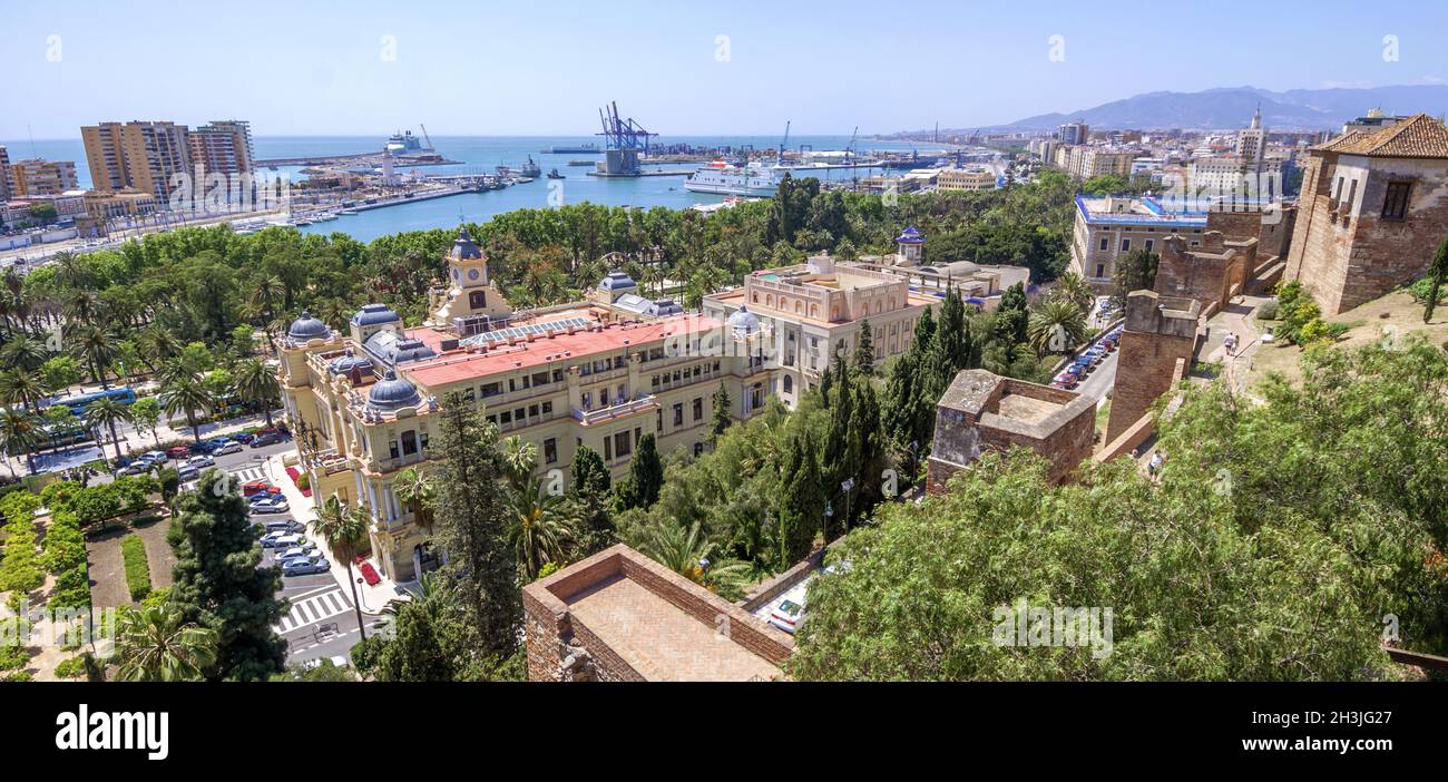 Pedro Luis Alonso, jardins de l'hôtel de ville et tha l'Alcazaba de Malaga, en Espagne. Banque D'Images