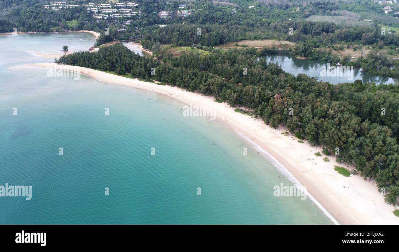 Vue aérienne de la plage de Layan à Phuket Banque D'Images