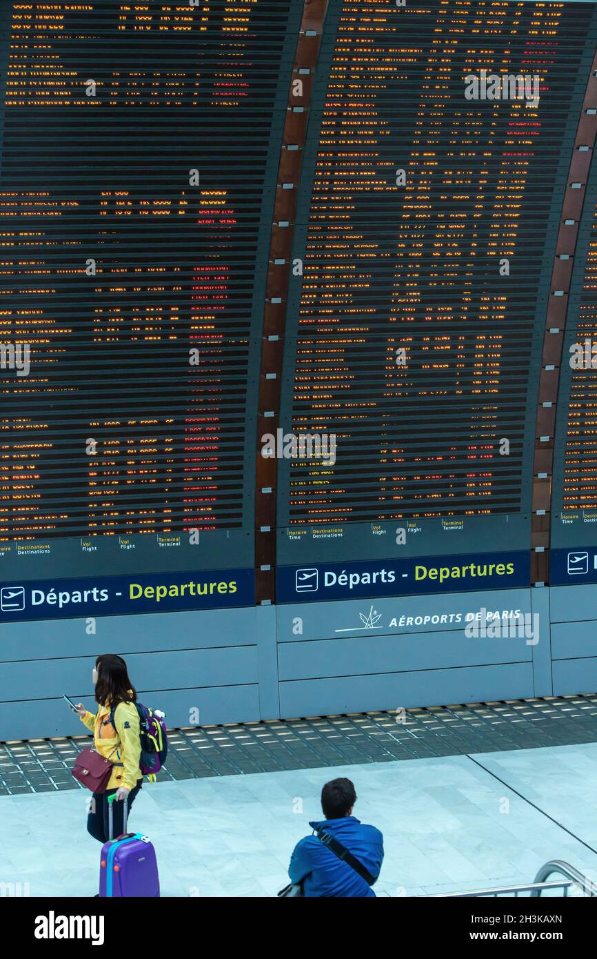 FRANCE.VAL D'OISE (94) AÉROPORT ROISSY CHARLES DE GAULLE.DÉPART DES AVIONS Banque D'Images