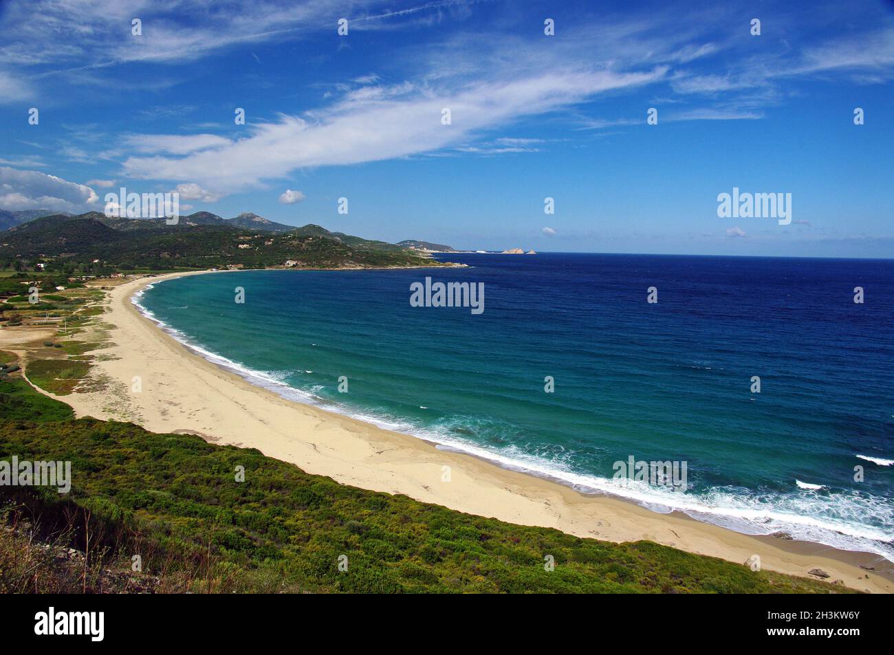 FRANCE.HAUTE CORSE (2B) BALAGNE.RÉGION DE L'ILE ROUSSE, PLAGE Banque D'Images