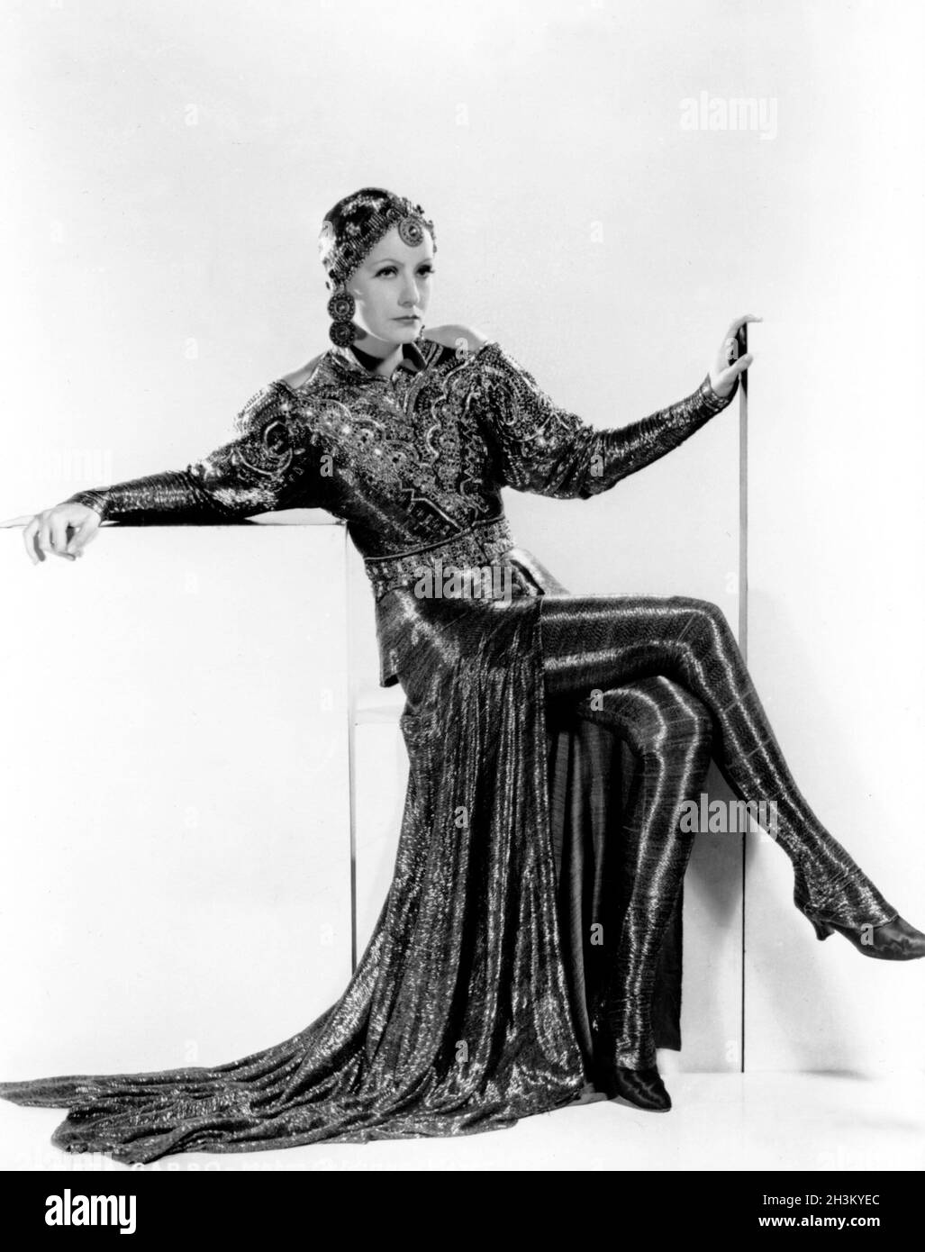 GRETA GARBO à MATA HARI (1931), dirigé par GEORGE FITZMAURICE.Crédit: M.G.M./ Album Banque D'Images