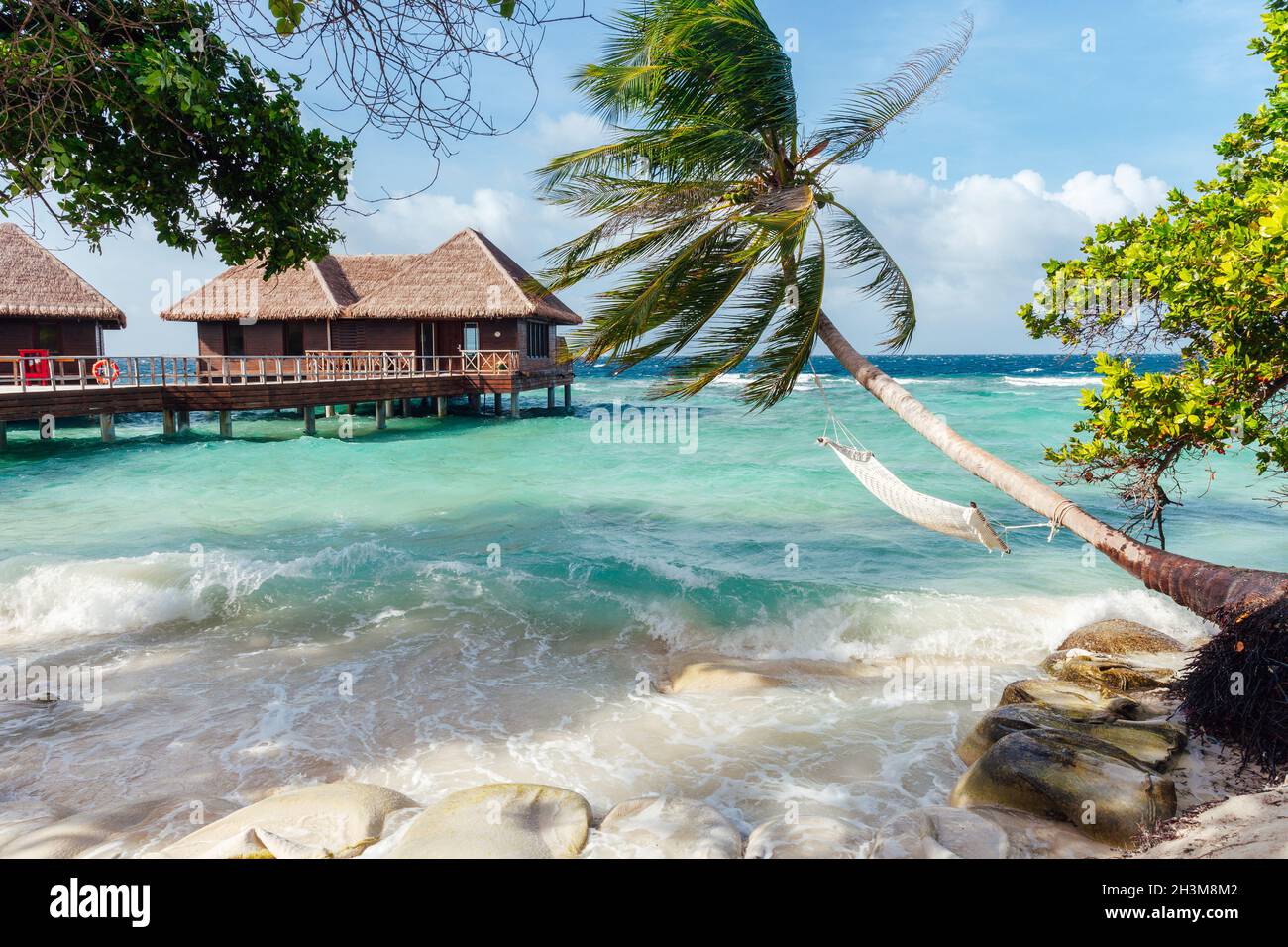 Paradis des bungalows d'eau aux Maldives Banque D'Images