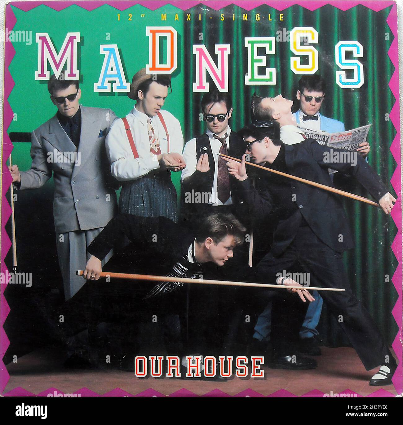 Madness 1983 Our House 12 pouces simple Original Vintage années 1980 Vinyl Record Banque D'Images