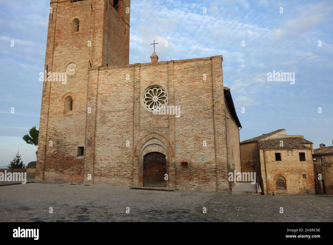 Chiesa san pietro Banque de photographies et d’images à haute