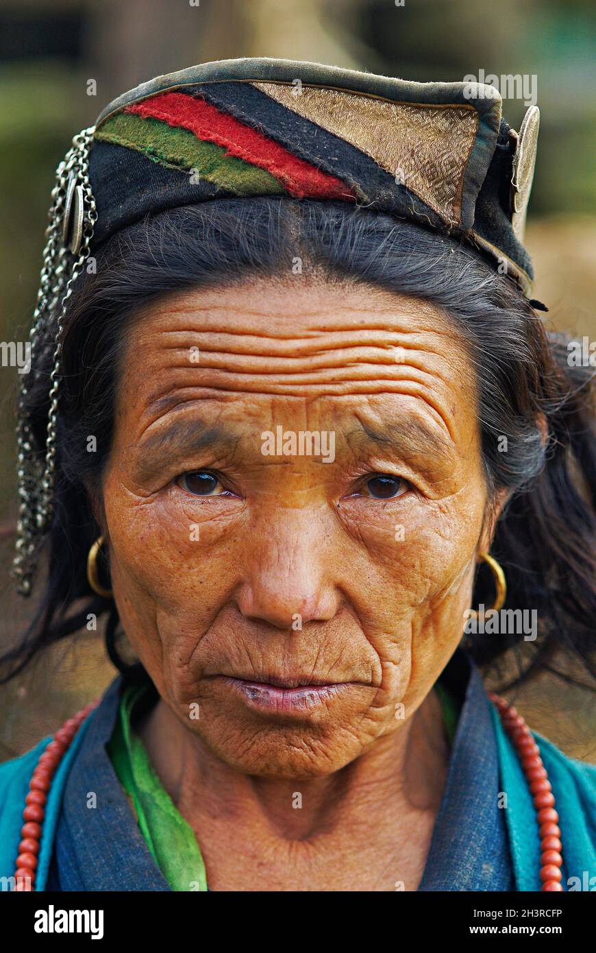 Népal.Vallée d'Arun, Népal oriental.Village d'Honggaon, habité par le groupe ethnique Bhote (venant du Tibet). Banque D'Images