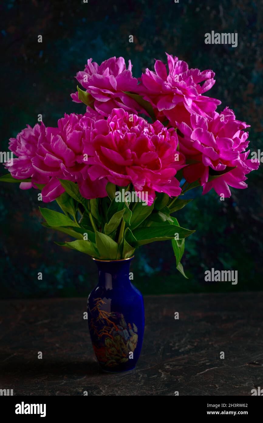 Bouquet de pivoines roses. Banque D'Images