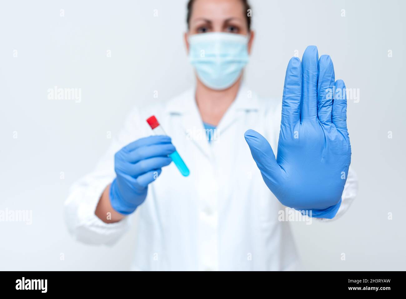 Étude des médicaments nouvellement découverts analyse de la médecine découverte expérience de laboratoire présentations Science discussions Wearin Banque D'Images