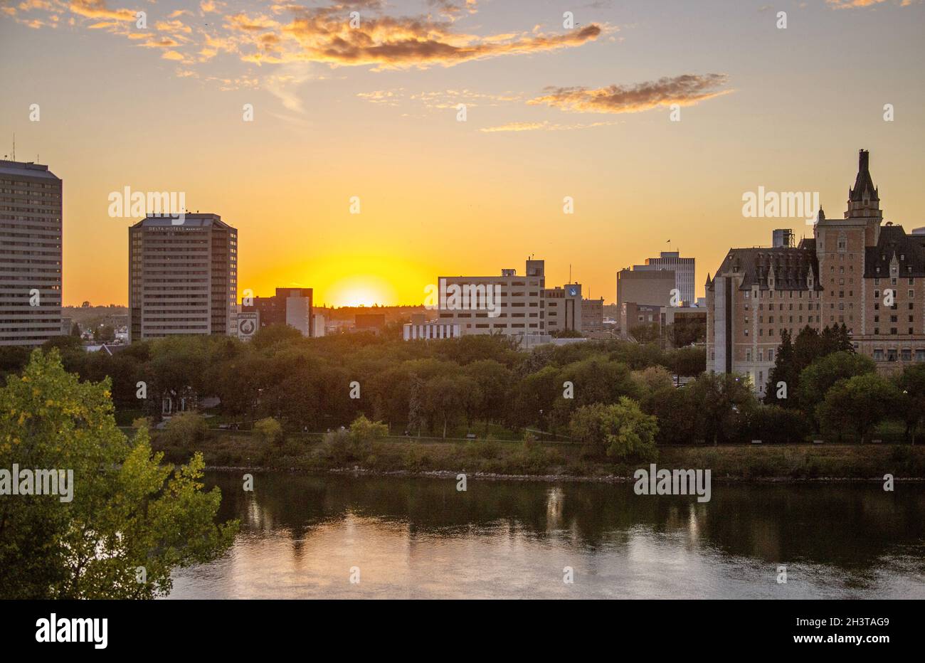 Sunset Downtown Saskatoon Banque D'Images