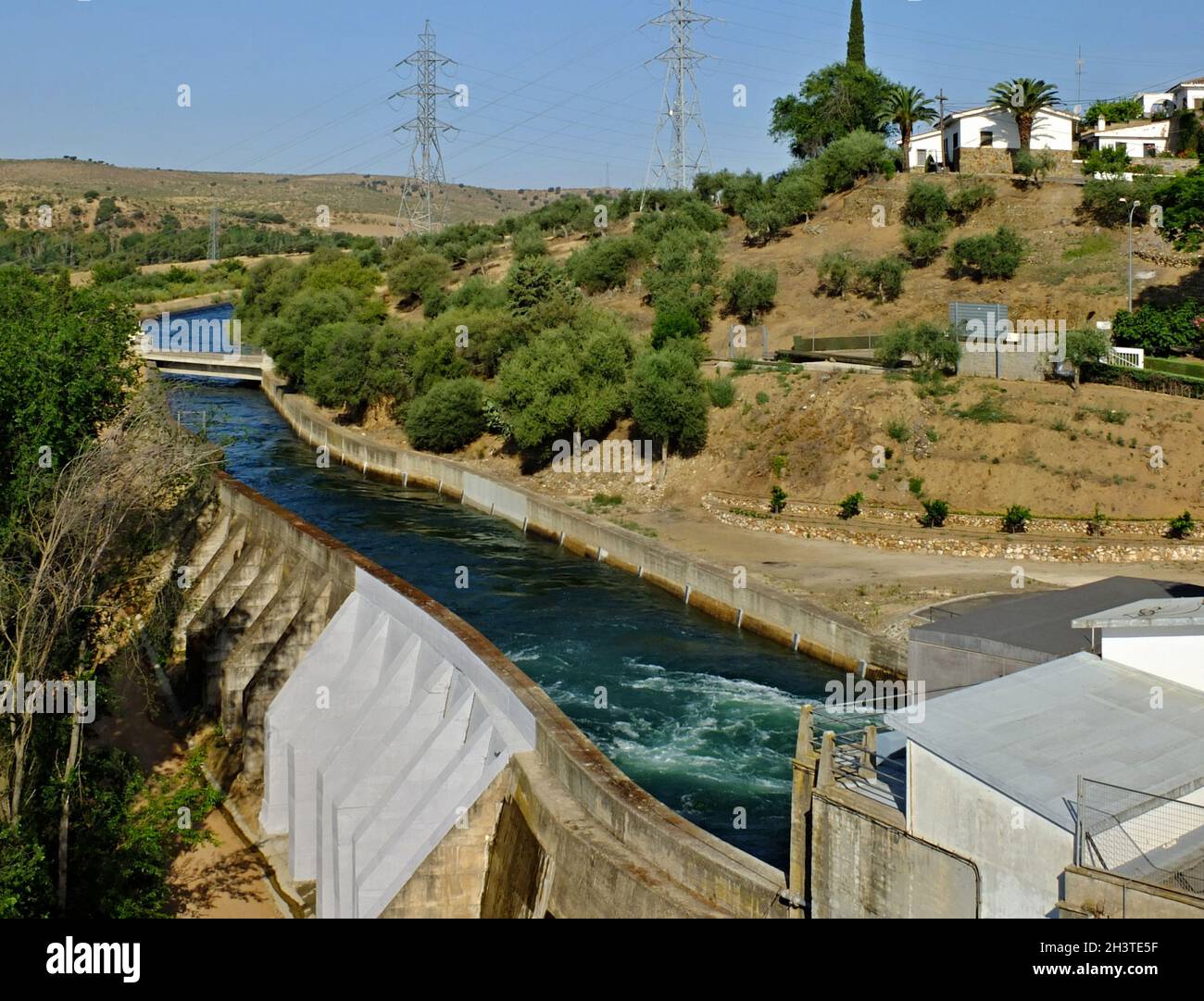 Production d'électricité à l'Orellana Embalse, Estrémadure - Espagne Banque D'Images