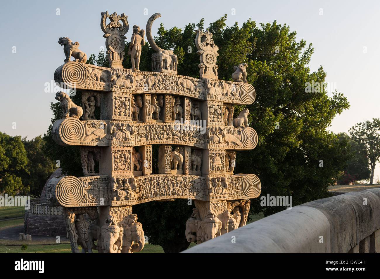 Porte ouest de Great Stupa à Sanchi.Madhya Pradesh, Inde Banque D'Images