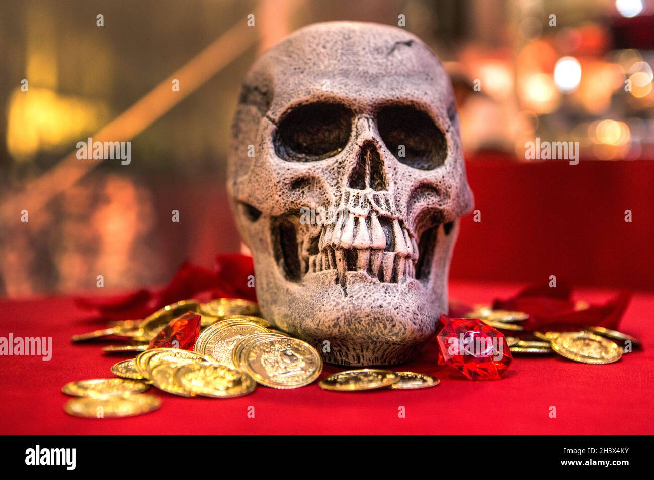 Organisation sur le thème de la chasse au Trésor placée sur une table lors d'un événement. Banque D'Images