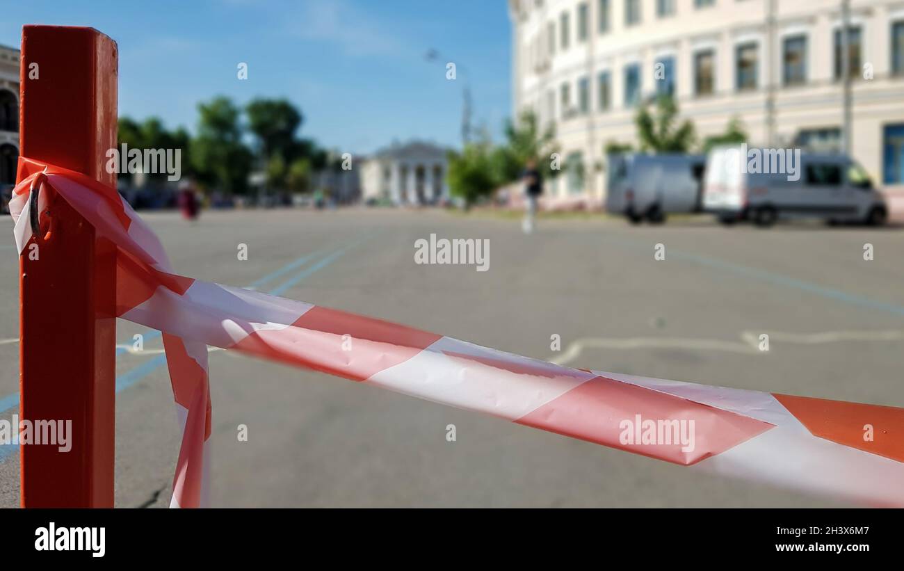 Ruban de danger rouge et blanc Banque de photographies et d’images à ...