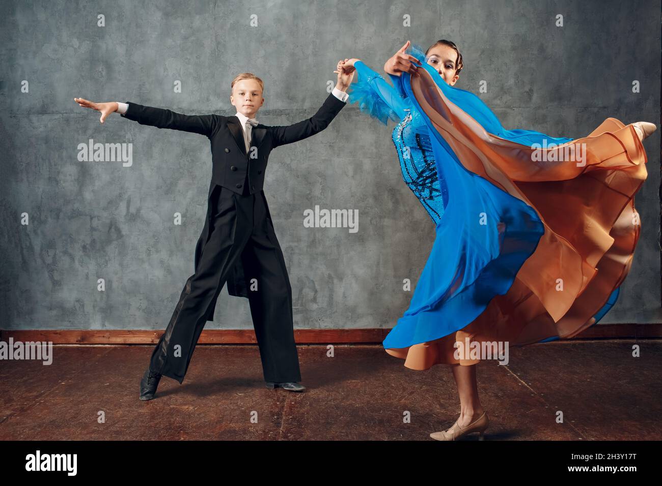Danse de salle de bal.Danseuses de salle de bal pour jeunes couples.Prise de vue en studio Banque D'Images