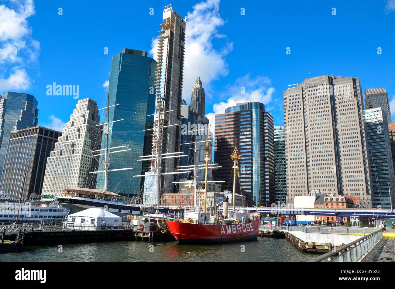 Le South Street Seaport Pumpkin Arch de New York est de retour