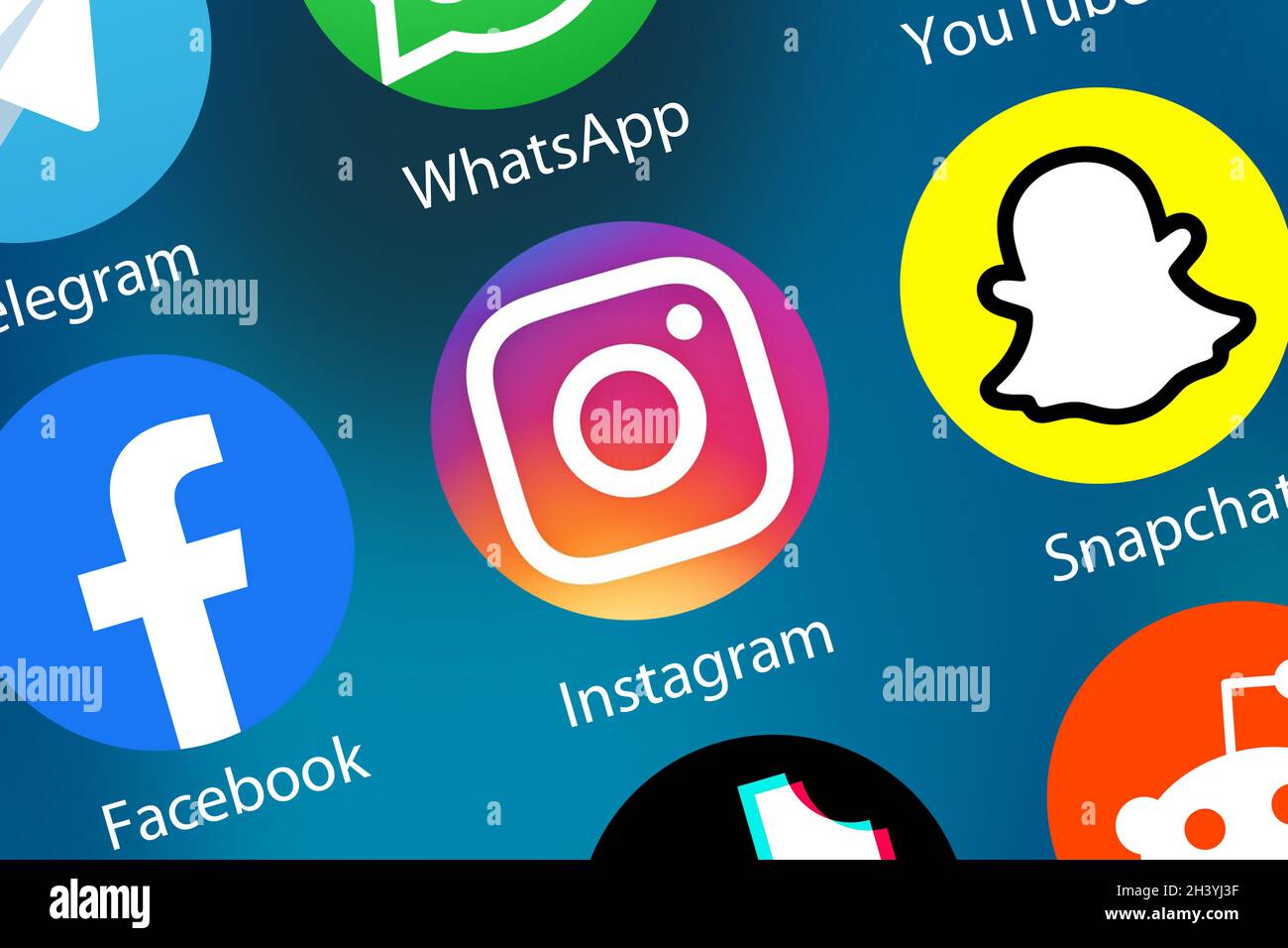 Instagram Instagram un logo icône de médias sociaux réseau social sur l'arrière-plan d'Internet Banque D'Images