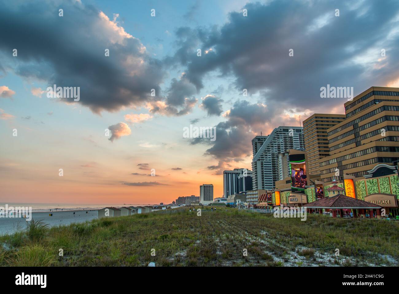 Promenade sur les rives d'Atlantic City, États-Unis Banque D'Images
