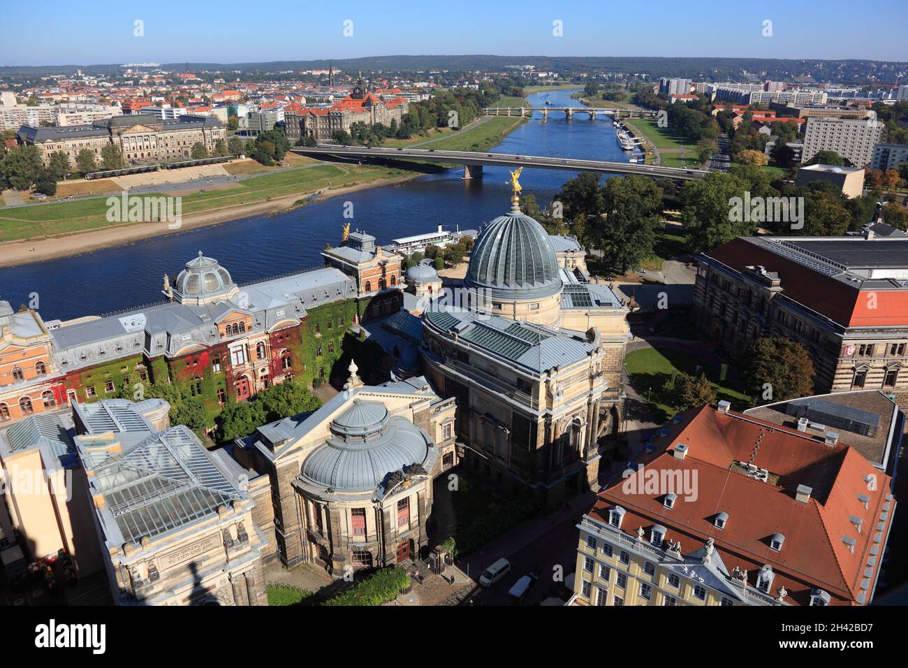 Kunsthalle, Lipsiusbau, Hochschule für bildende Künste, Elbem Dresden von oben, Sachsen, Allemagne Banque D'Images