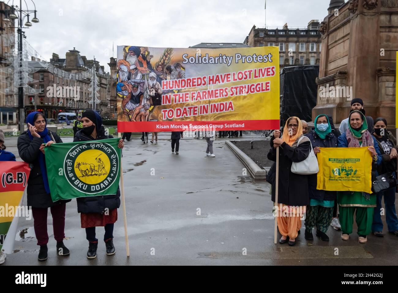 Glasgow, Écosse, Royaume-Uni.31 octobre 2021: Les gens se réunissent sur la place George pour protester contre le Premier ministre indien Narendra Modi.Credit: SKULLY/Alay Live News Banque D'Images