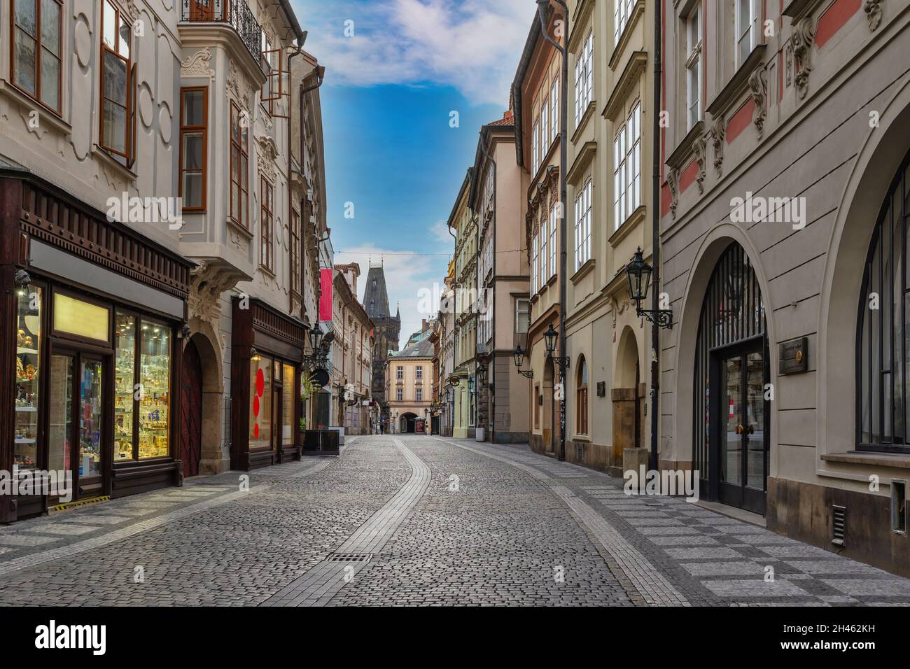 Prague République tchèque, ville d'horizon de la vieille rue à la place de la vieille ville de Prague, Tchéquie Banque D'Images